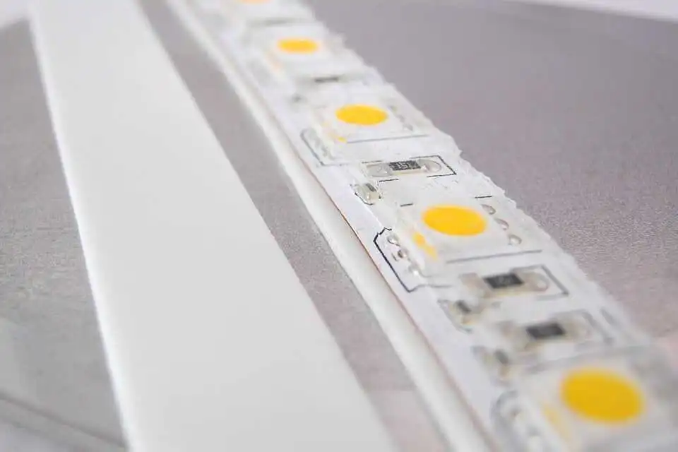 Illustration of thermal management solutions for preventing overheating in bright LED rigid light bars and soft light strips by NPHIS