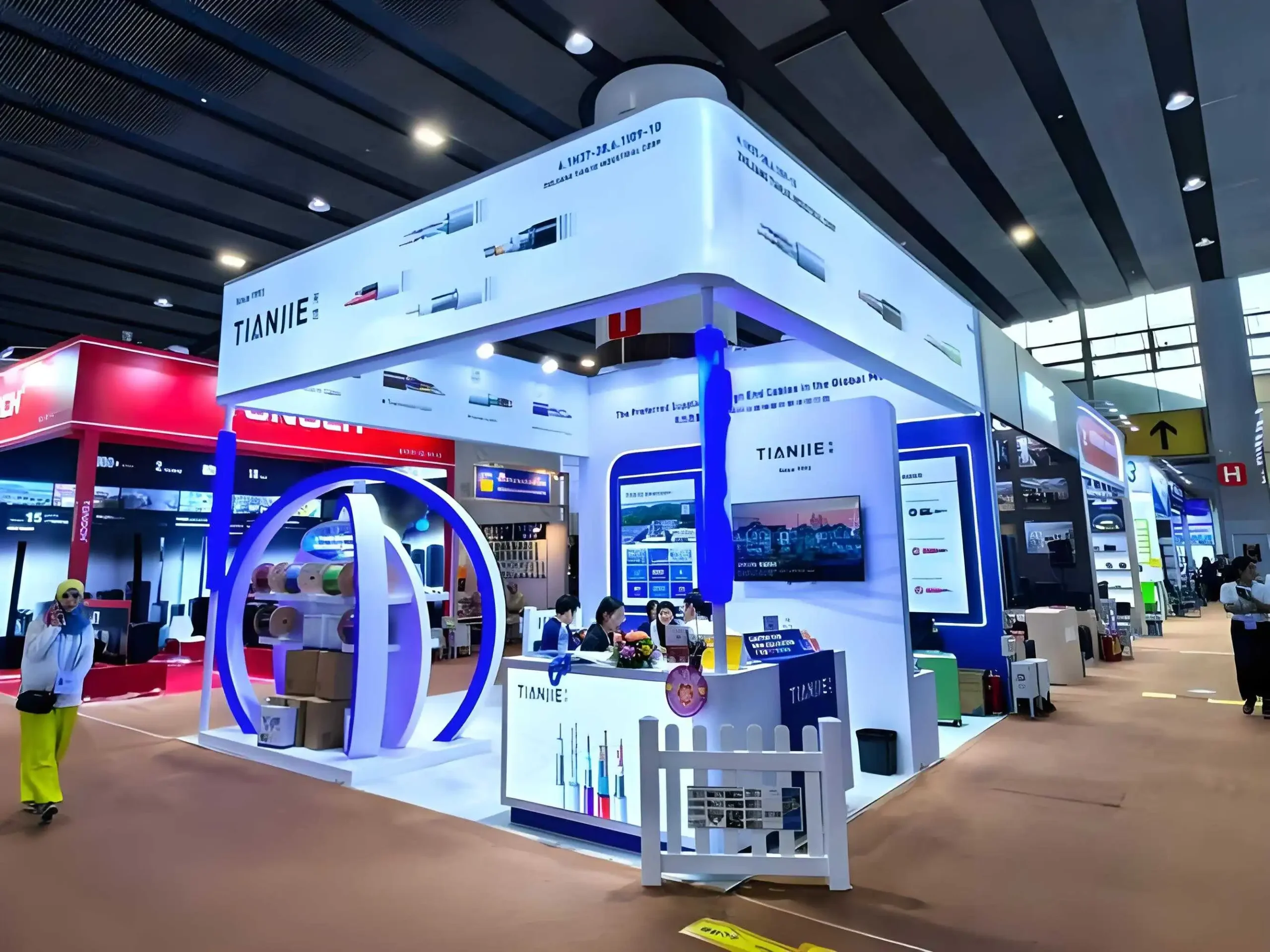 Edge light LED bar exhibition and museum display application