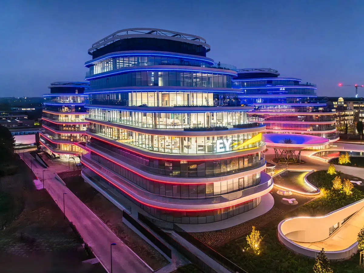 NPHIS Neon Flex uniform light output